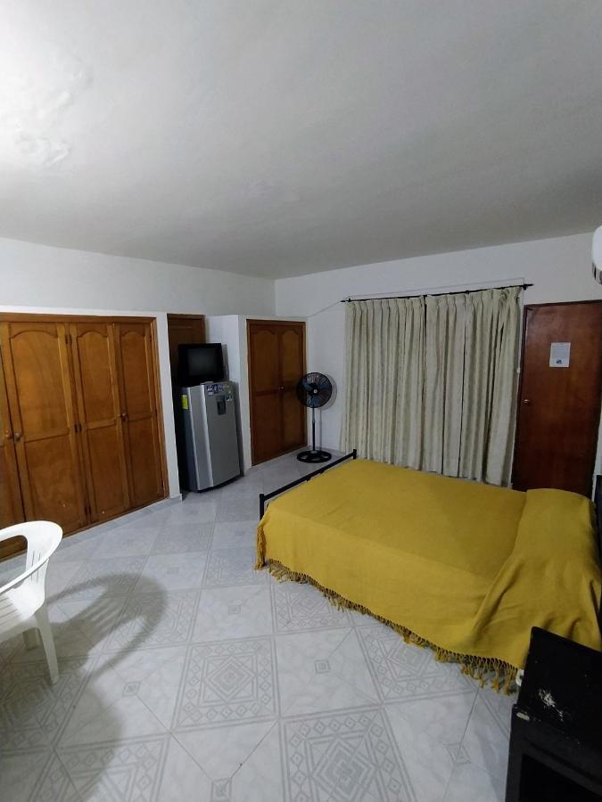 Hostal Villa Del Mar - Rodadero Santa Marta  Buitenkant foto